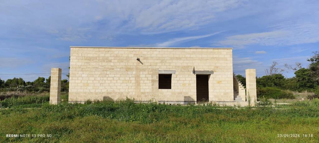 casa indipendente in vendita a Morciano di Leuca in zona Marina di Torre Vado