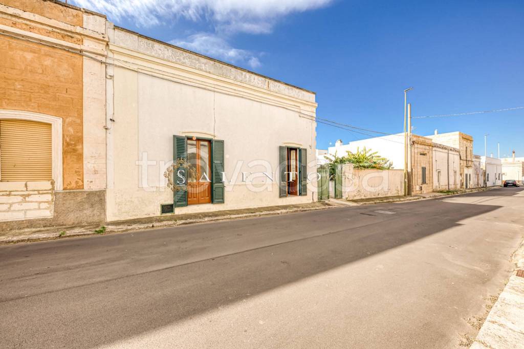 casa indipendente in vendita a Morciano di Leuca