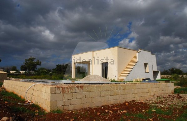 casa indipendente in vendita a Morciano di Leuca