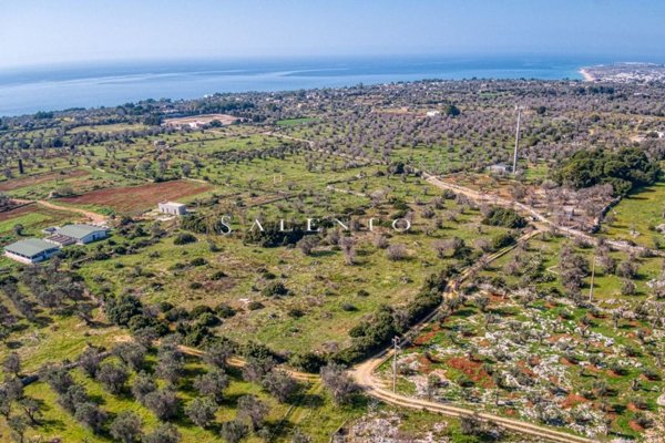 casa indipendente in vendita a Morciano di Leuca