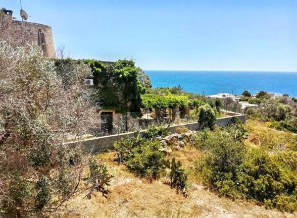 quadrivano in vendita a Morciano di Leuca in zona Marina di Torre Vado