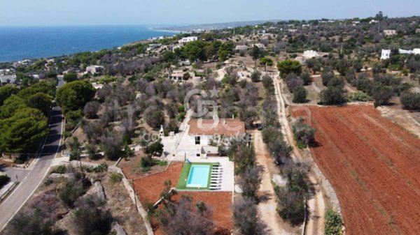casa indipendente in vendita a Morciano di Leuca in zona Marina di Torre Vado