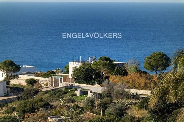 casa indipendente in vendita a Morciano di Leuca in zona Marina di Torre Vado