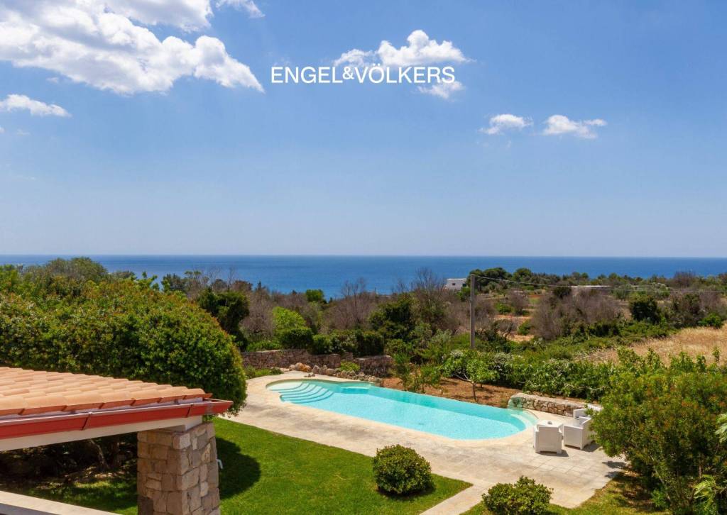 casa indipendente in vendita a Morciano di Leuca