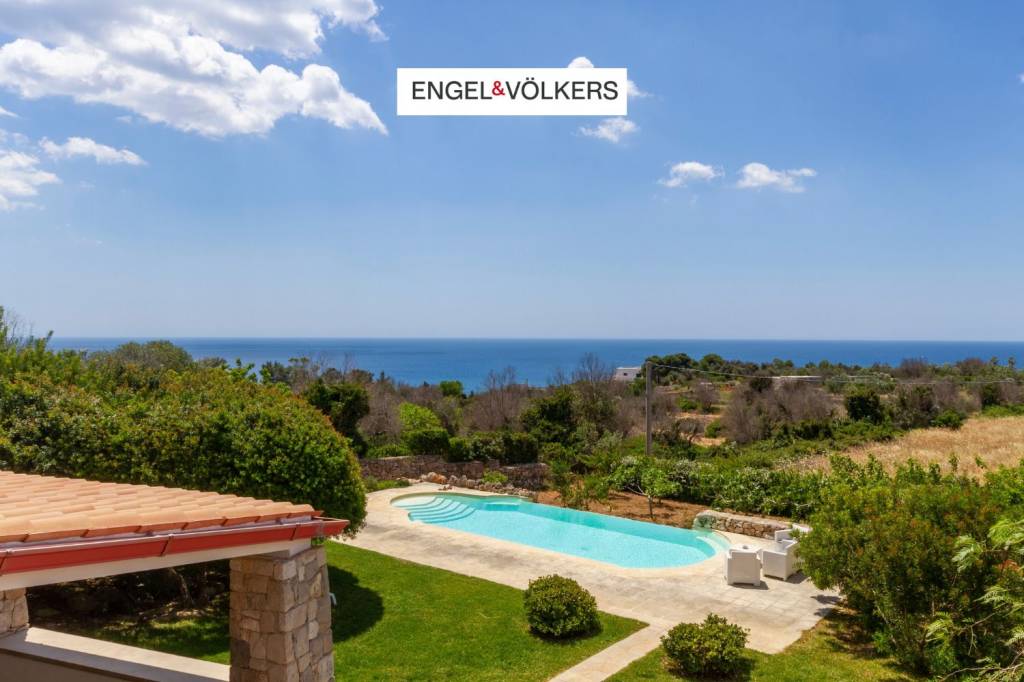 casa indipendente in vendita a Morciano di Leuca