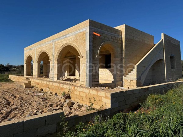 casa indipendente in vendita a Morciano di Leuca in zona Marina di Torre Vado
