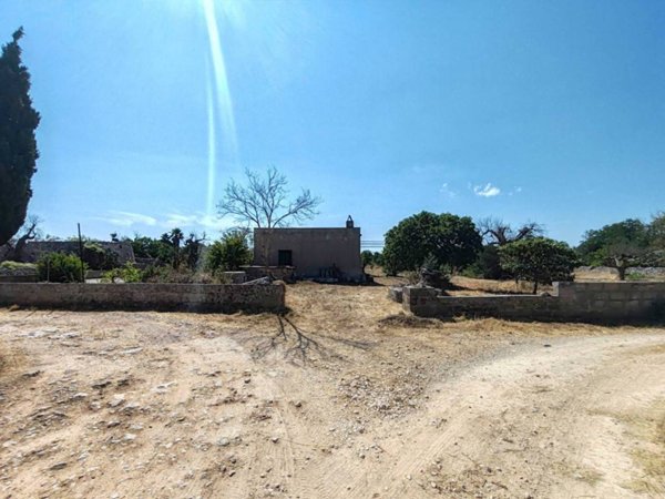 casa indipendente in vendita a Morciano di Leuca