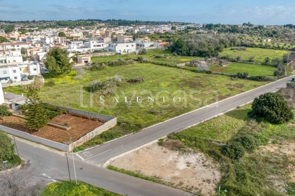 casa indipendente in vendita a Morciano di Leuca in zona Marina di Torre Vado