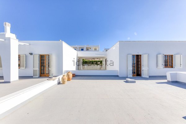 casa indipendente in vendita a Morciano di Leuca in zona Marina di Torre Vado