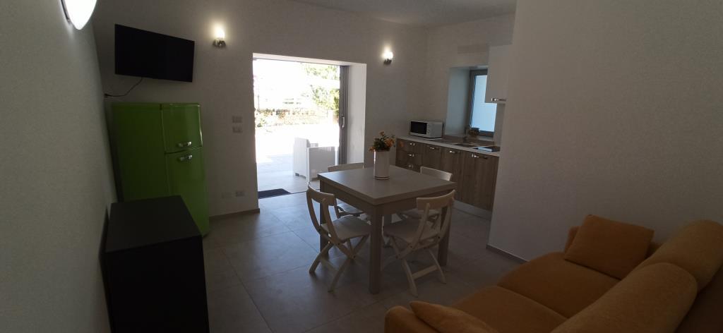 casa indipendente in vendita a Morciano di Leuca in zona Marina di Torre Vado
