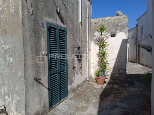 casa indipendente in vendita a Muro Leccese