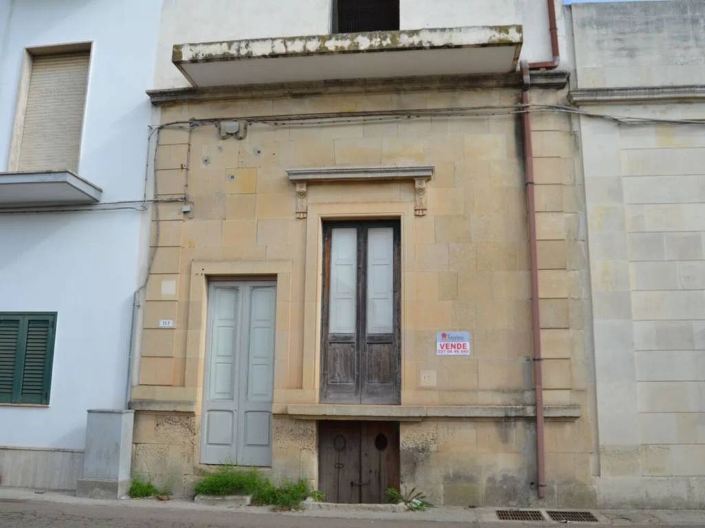 casa indipendente in vendita a Muro Leccese