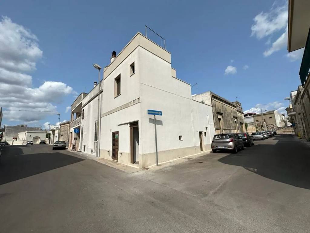 casa indipendente in vendita a Muro Leccese