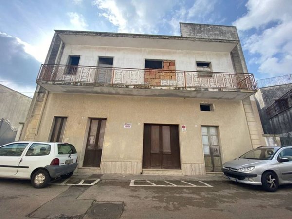 casa indipendente in vendita a Muro Leccese