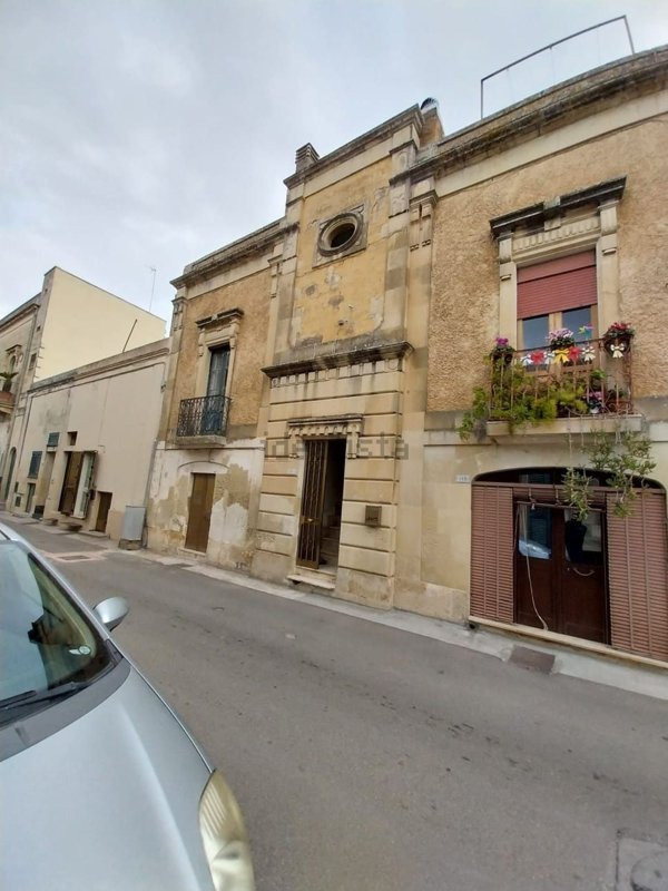 casa indipendente in vendita a Muro Leccese