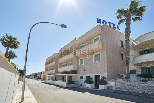 negozio in vendita a Muro Leccese