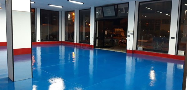 locale commerciale in vendita a Muro Leccese