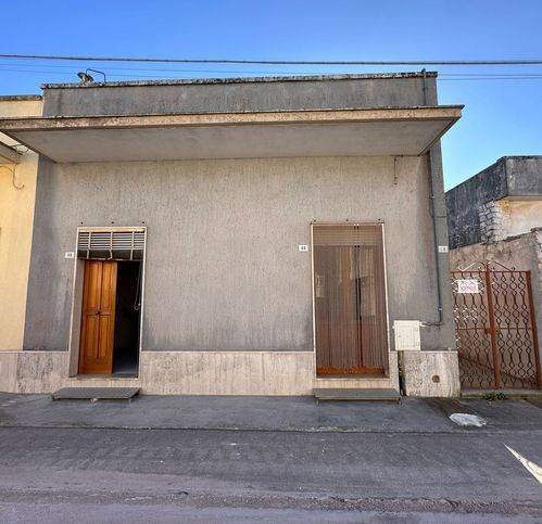 casa indipendente in vendita a Muro Leccese