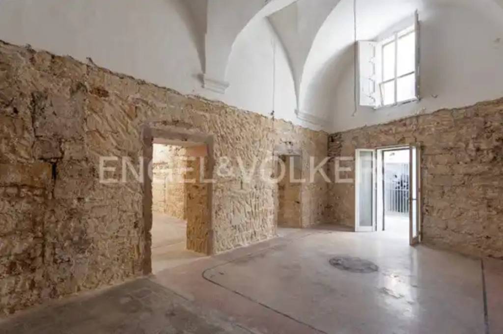 casa indipendente in vendita a Nardò in zona Santa Maria al Bagno
