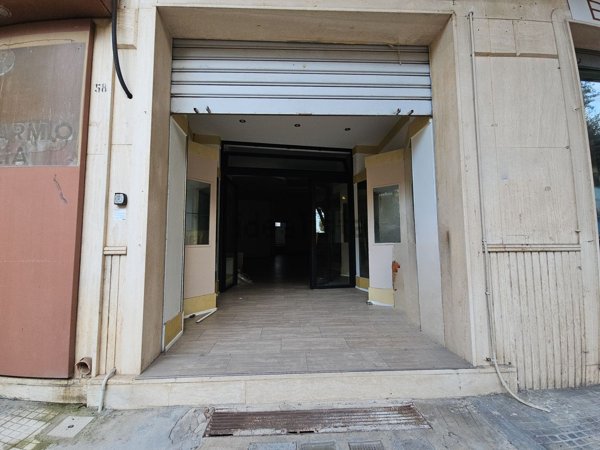 locale commerciale in vendita a Nardò