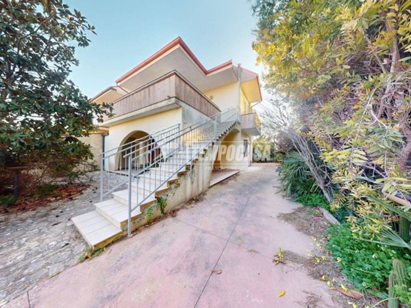 appartamento in vendita a Nardò in zona Santa Maria al Bagno