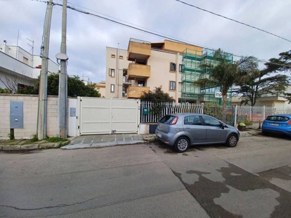 negozio in vendita a Nardò