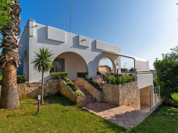 casa indipendente in vendita a Nardò