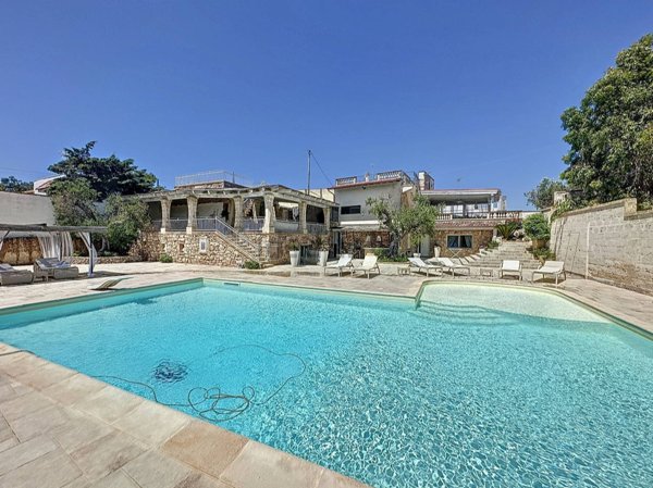 casa indipendente in vendita a Nardò in zona Santa Caterina