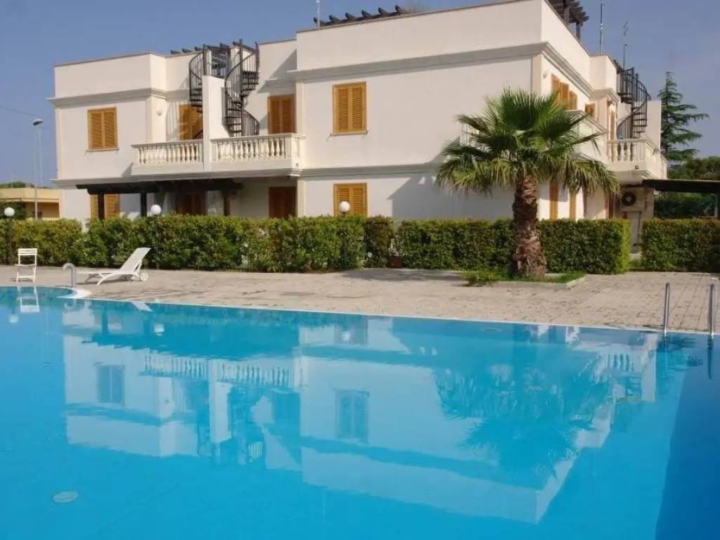 appartamento in vendita a Nardò in zona Santa Maria al Bagno