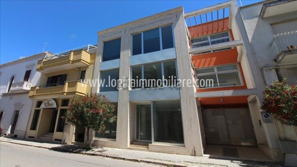 locale commerciale in vendita a Nardò