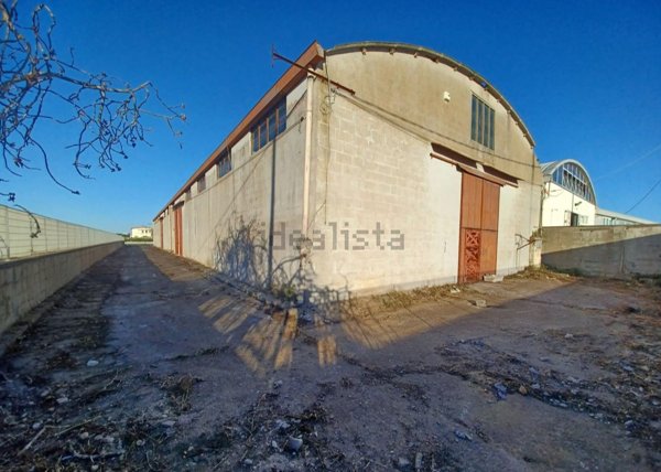 capannone in vendita a Nardò