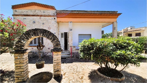 casa indipendente in vendita a Nardò in zona Cenate