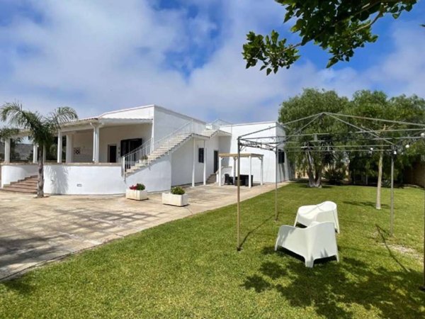 casa indipendente in vendita a Nardò