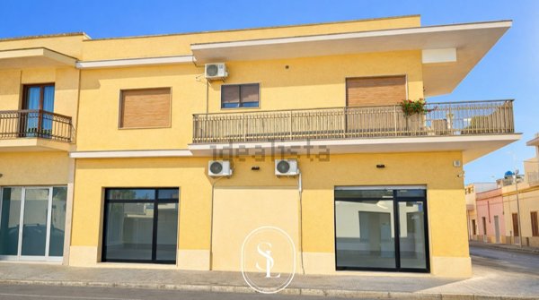 locale commerciale in vendita a Nardò