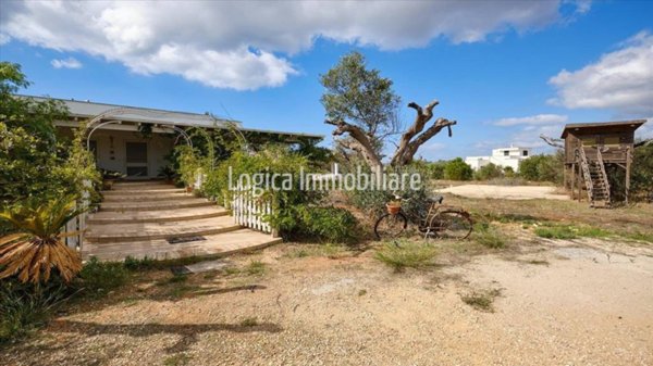 casa indipendente in vendita a Nardò in zona Santa Caterina