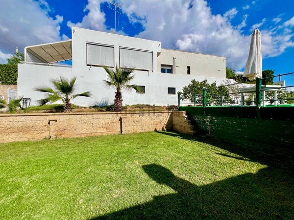 casa indipendente in vendita a Nardò in zona Santa Maria al Bagno