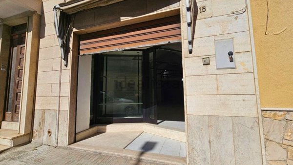 locale commerciale in vendita a Nardò