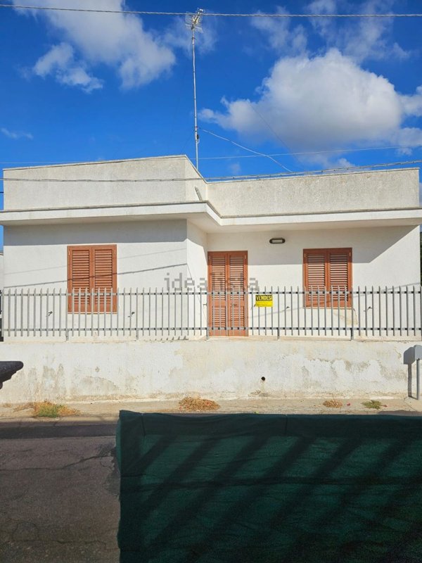 casa indipendente in vendita a Nardò in zona Santa Maria al Bagno