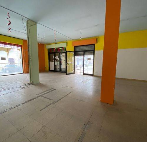 negozio in vendita a Nardò