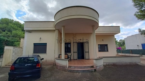 casa indipendente in vendita a Nardò in zona Santa Caterina