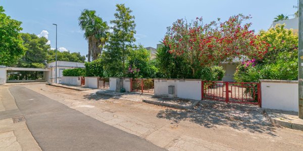 casa indipendente in vendita a Nardò in zona Santa Caterina