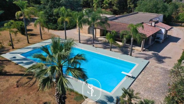 casa indipendente in vendita a Nardò in zona Santa Caterina