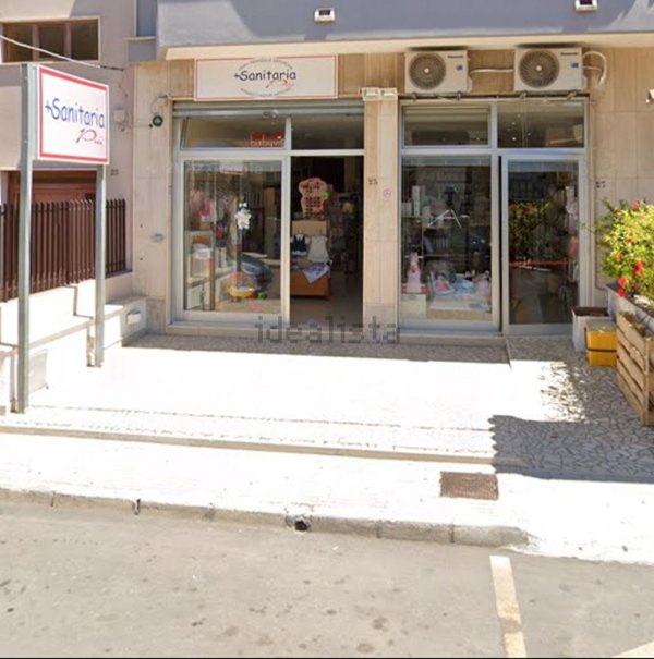 locale commerciale in vendita a Nardò