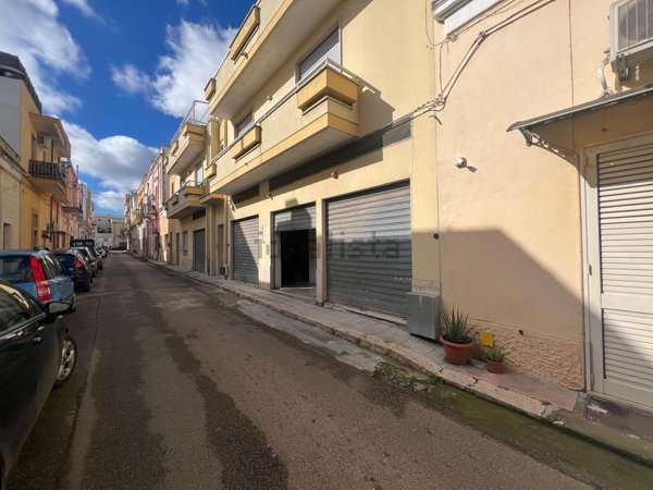 locale di sgombero in vendita a Nardò