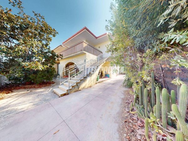 appartamento in vendita a Nardò in zona Santa Maria al Bagno