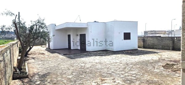 casa indipendente in vendita a Nardò in zona Santa Maria al Bagno