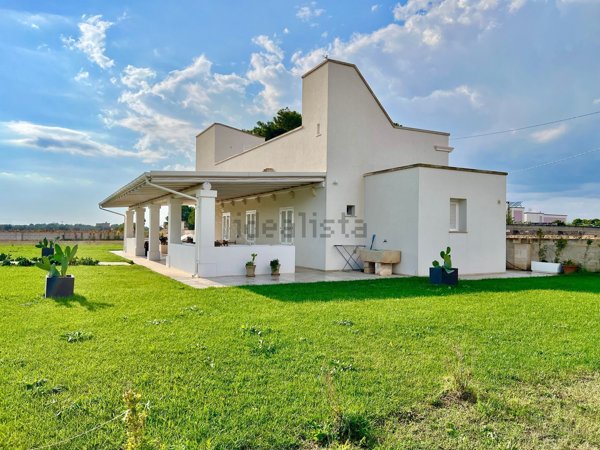 casa indipendente in vendita a Nardò in zona Santa Caterina