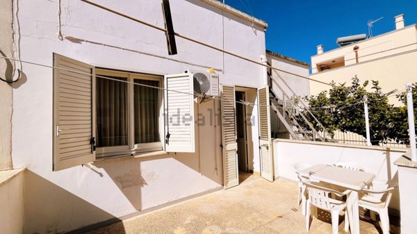 pentavano in vendita a Nardò