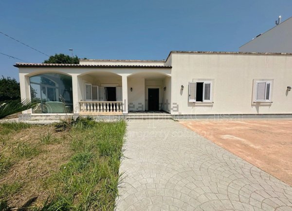 casa indipendente in vendita a Nardò