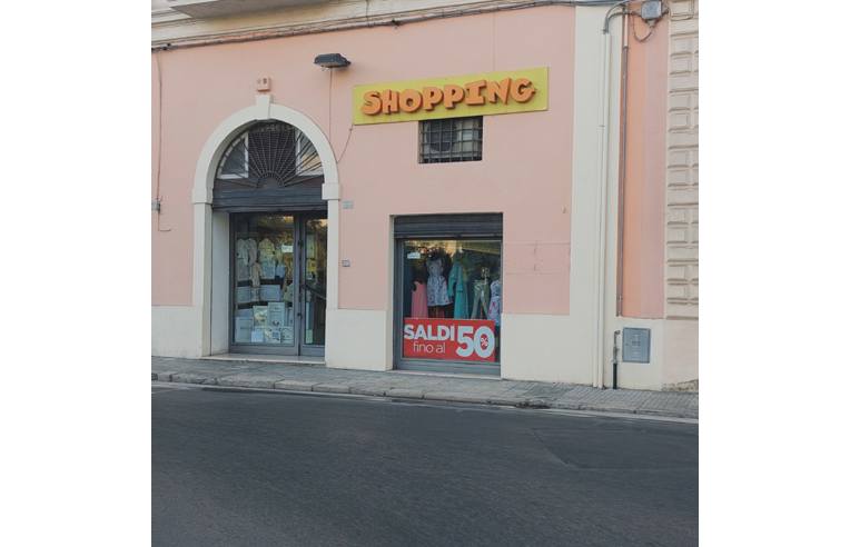 locale commerciale in vendita a Nardò